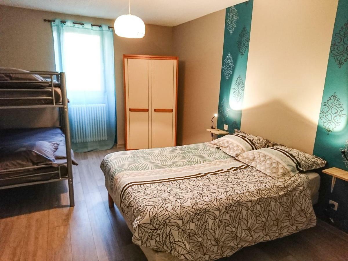 Gite De 6 Personnes La Faviere Billecul Luaran gambar